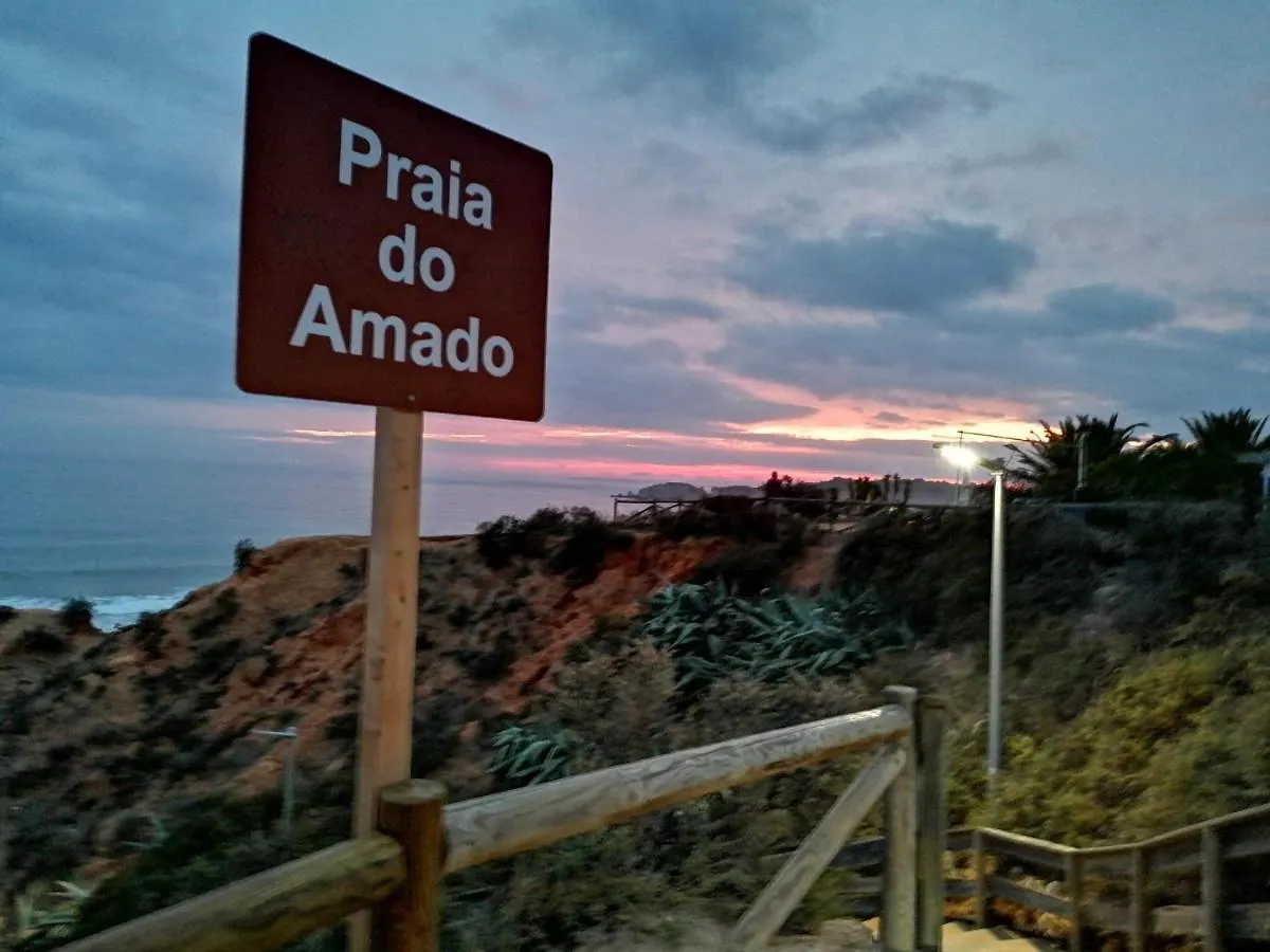 Beachfront Seaview Litoralmar Apt, Fast Wifi, Airco, Pool, Private Parking بورتيماو البرتغال