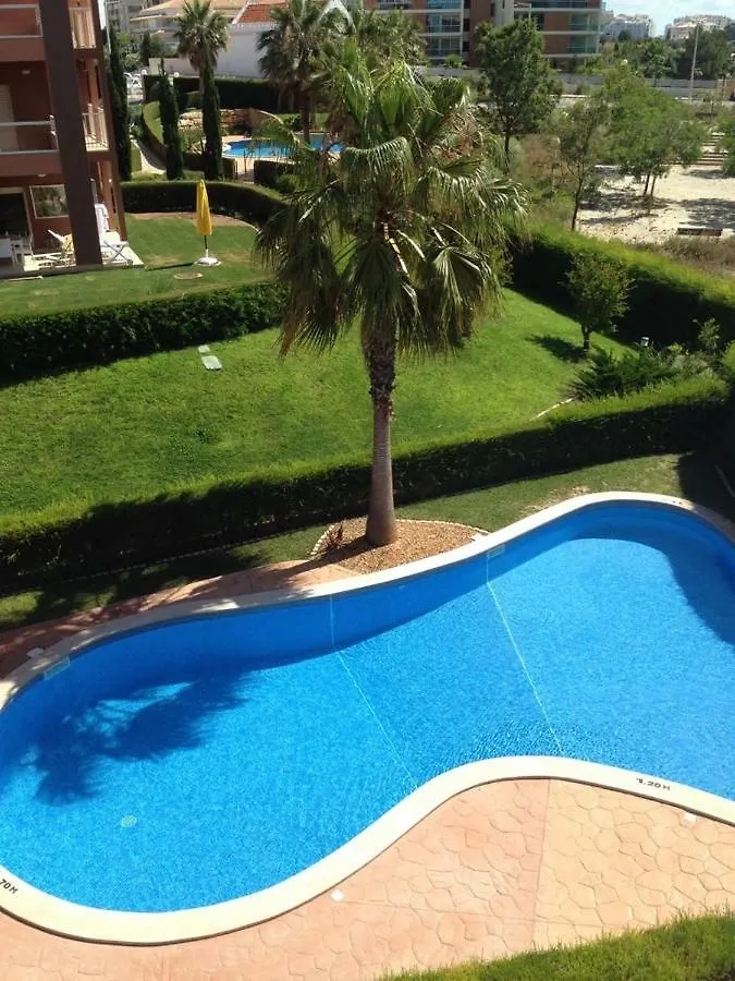 Beachfront Seaview Litoralmar Apt, Fast Wifi, Airco, Pool, Private Parking بورتيماو البرتغال